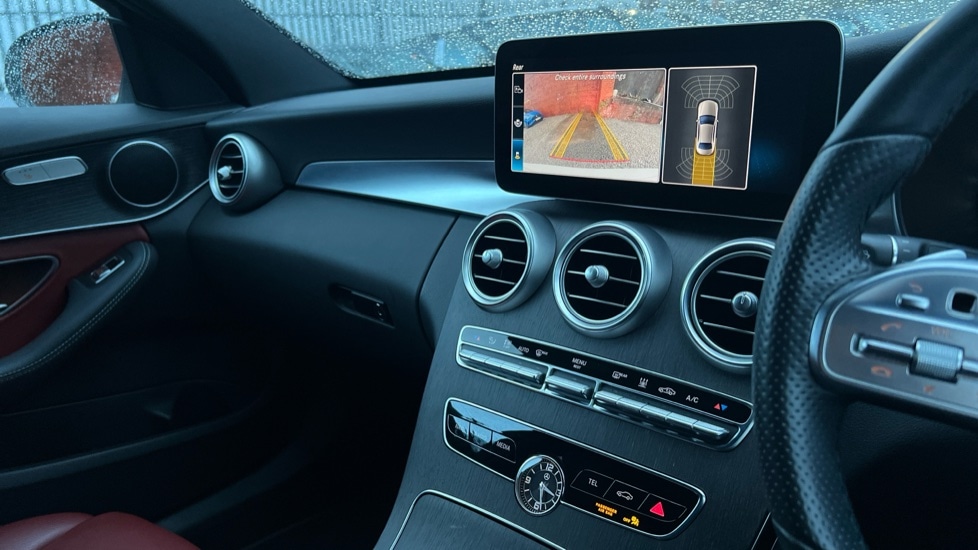 Used Mercedes-Benz C Class 2021 for sale - 76999519: Photo 3