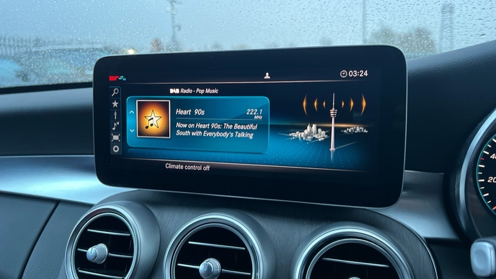 Used Mercedes-Benz C Class 2021 for sale - 76999519: Photo 41