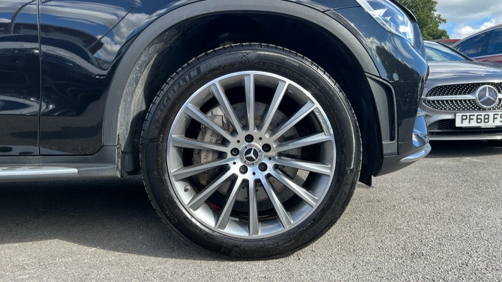 Used Mercedes-Benz GLC 2022 for sale - 76888629: Photo 5