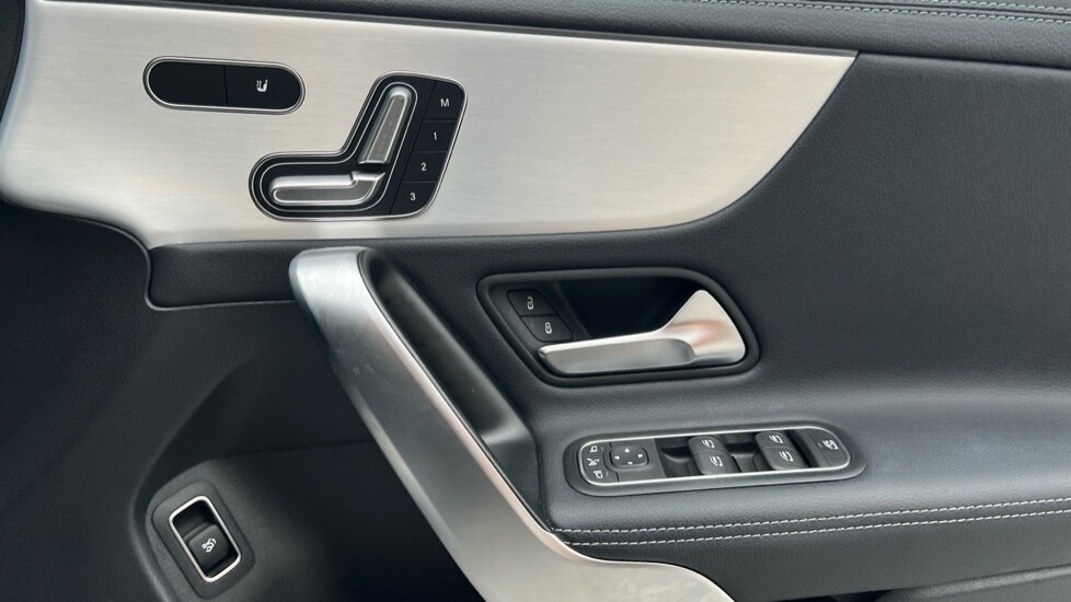 Used Mercedes-Benz CLA 2024 for sale - 76691588: Photo 37