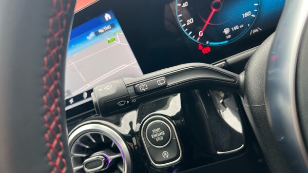 Used Mercedes-Benz GLA 2021 for sale - 76190914: Photo 32