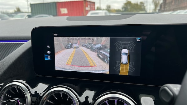 Used Mercedes-Benz GLA 2021 for sale - 76190914: Photo 40