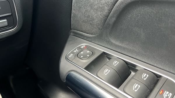 Used Mercedes-Benz GLA 2021 for sale - 76190914: Photo 50