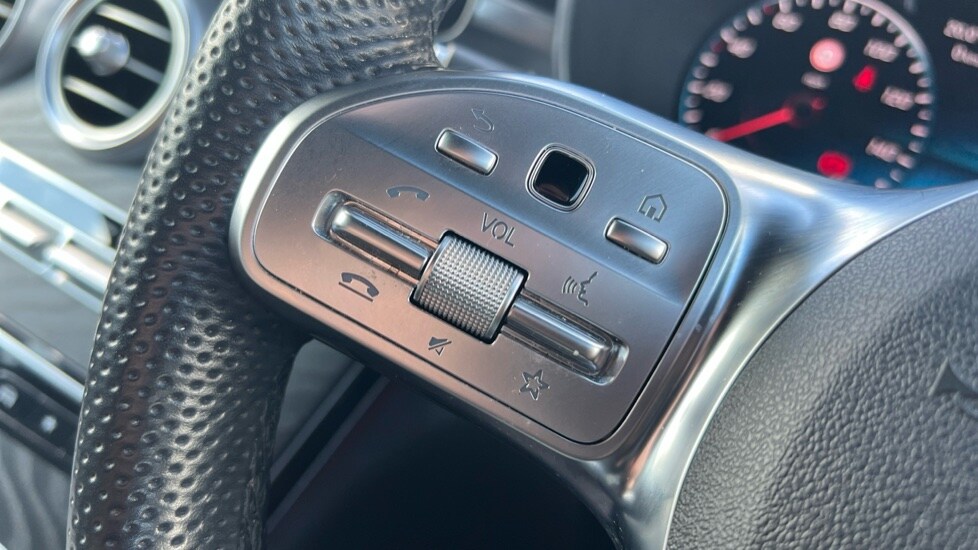 Used Mercedes-Benz GLC 2022 for sale - 75966950: Photo 30