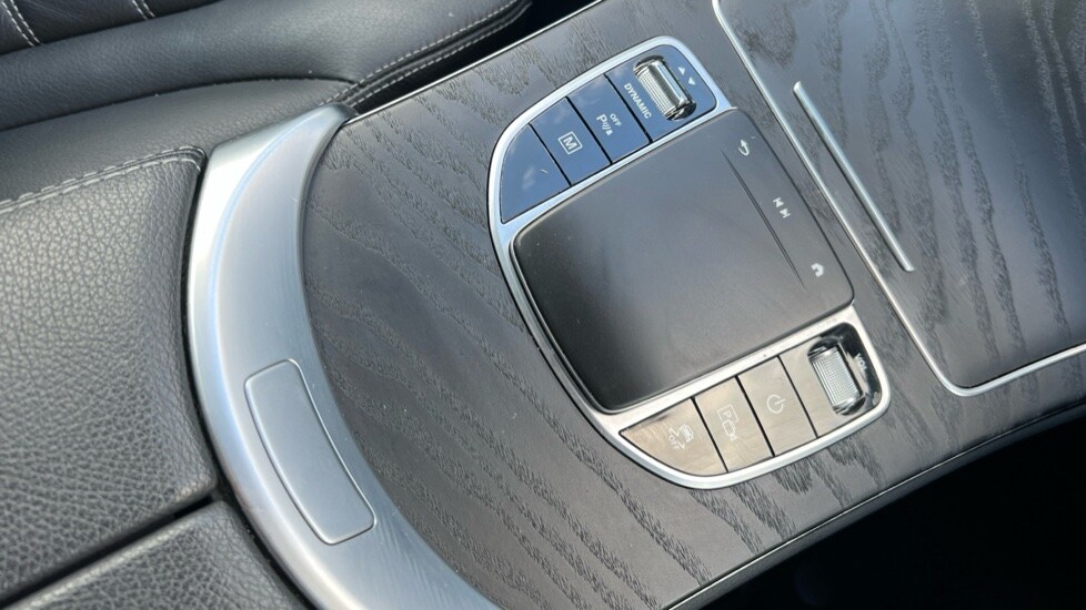 Used Mercedes-Benz GLC 2022 for sale - 75966950: Photo 35