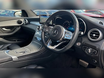 Used Mercedes-Benz GLC 2022 for sale - 75966950: Photo