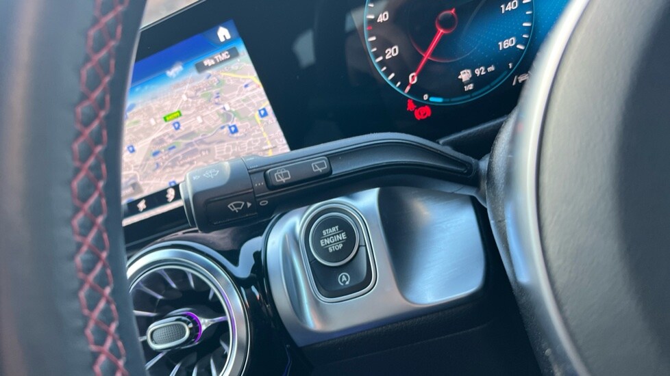 Used Mercedes-Benz GLB 2022 for sale - 76393660: Photo 32