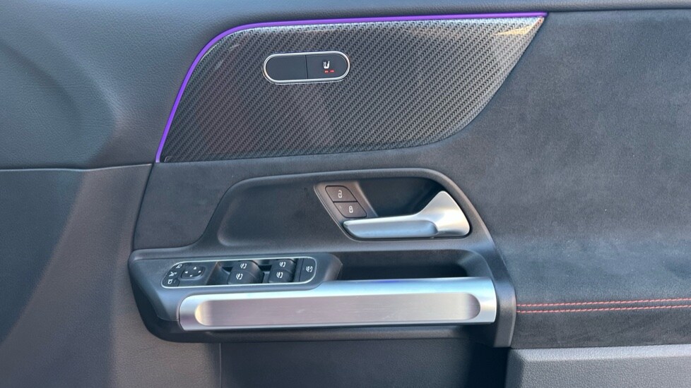 Used Mercedes-Benz GLB 2022 for sale - 76393660: Photo 37