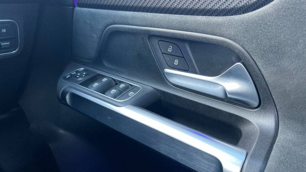 Used Mercedes-Benz GLB 2022 for sale - 76393660: Photo 49