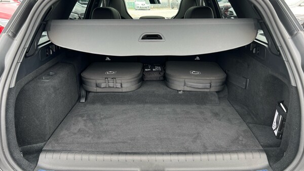 Used Mercedes-Benz C Class 2024 for sale - 75796719: Photo 17