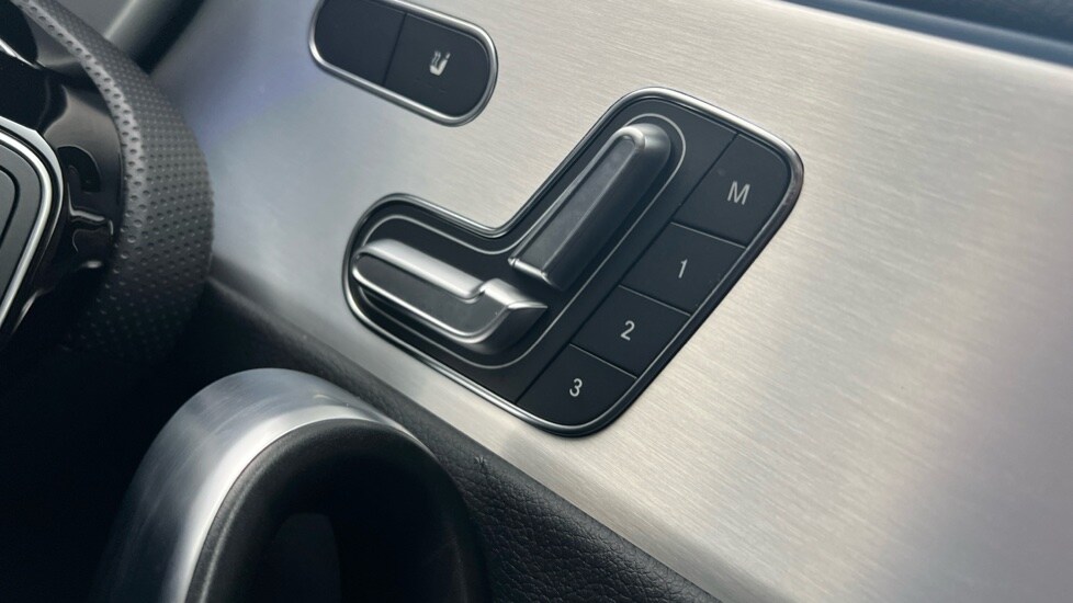 Used Mercedes-Benz CLA 2024 for sale - 77018293: Photo 59