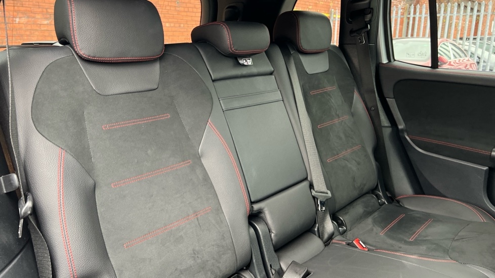 Used Mercedes-Benz GLB 2025 for sale - 76272976: Photo 15