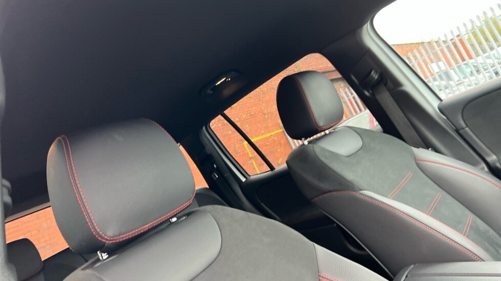 Used Mercedes-Benz GLB 2025 for sale - 76272976: Photo 38