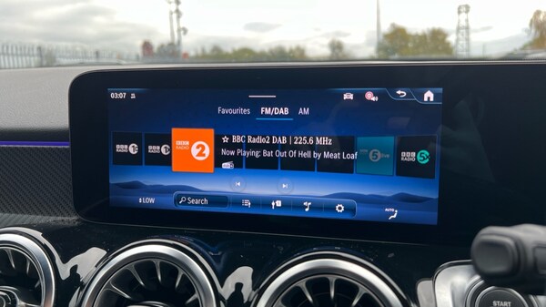 Used Mercedes-Benz GLB 2025 for sale - 76272976: Photo 41