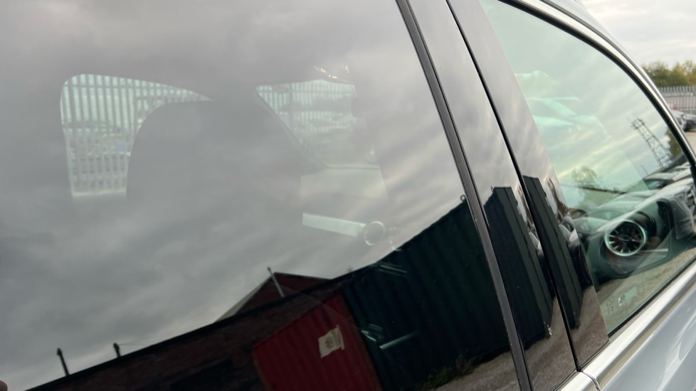 Used Mercedes-Benz GLB 2025 for sale - 76272976: Photo 47