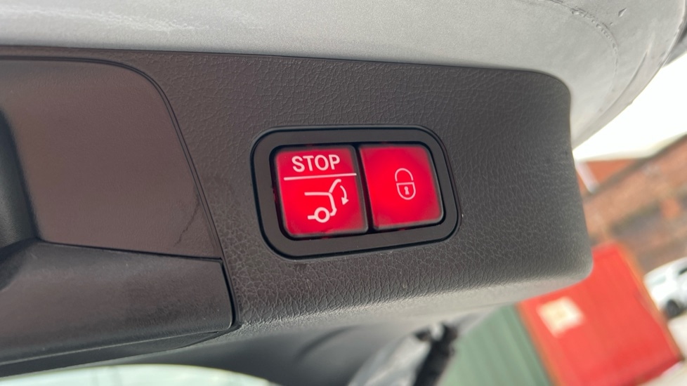 Used Mercedes-Benz GLB 2025 for sale - 76272976: Photo 49