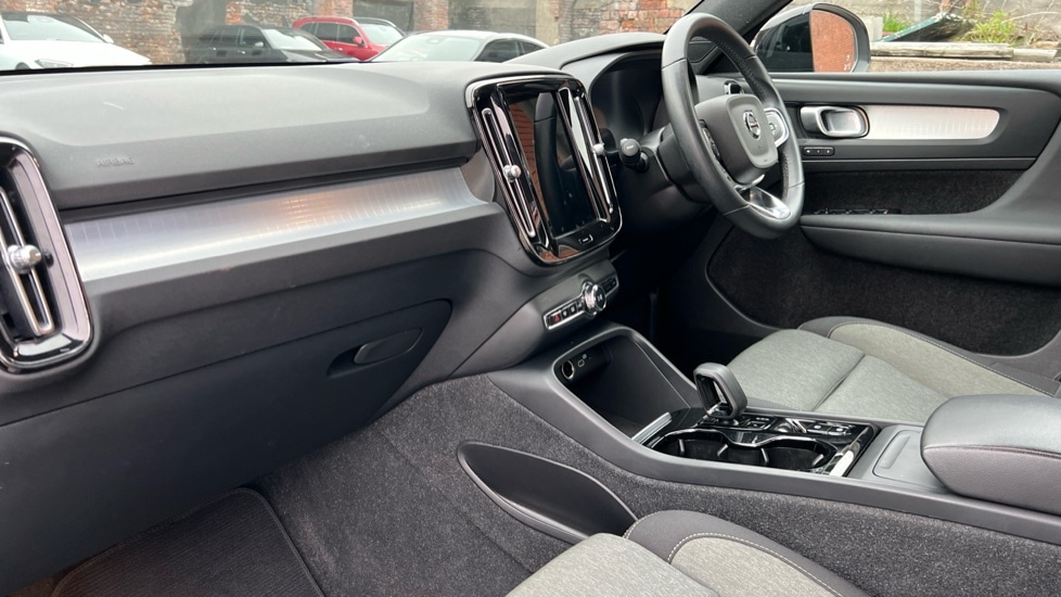 Used Volvo XC40 2022 for sale - 76415145: Photo 10