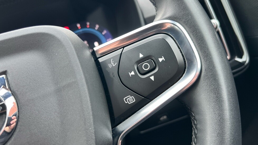 Used Volvo XC40 2022 for sale - 76415145: Photo 22