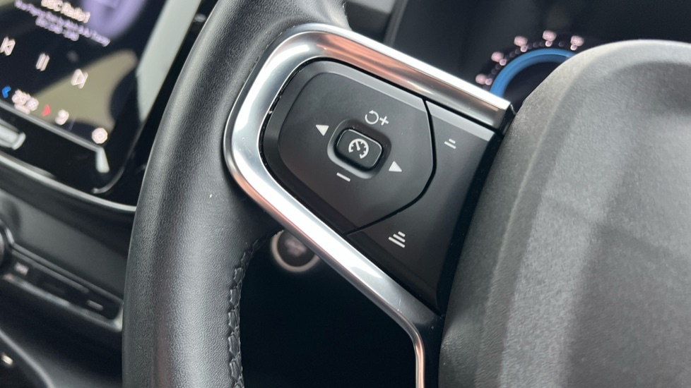 Used Volvo XC40 2022 for sale - 76415145: Photo 23