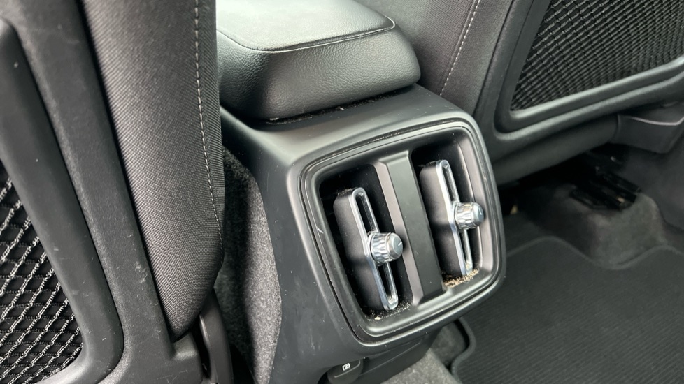 Used Volvo XC40 2022 for sale - 76415145: Photo 33