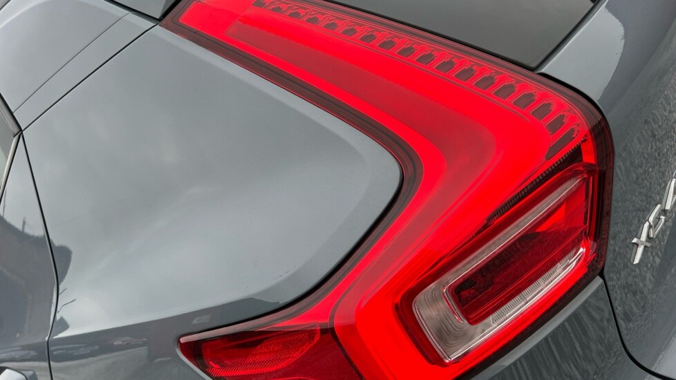 Used Volvo XC40 2022 for sale - 76415145: Photo 43