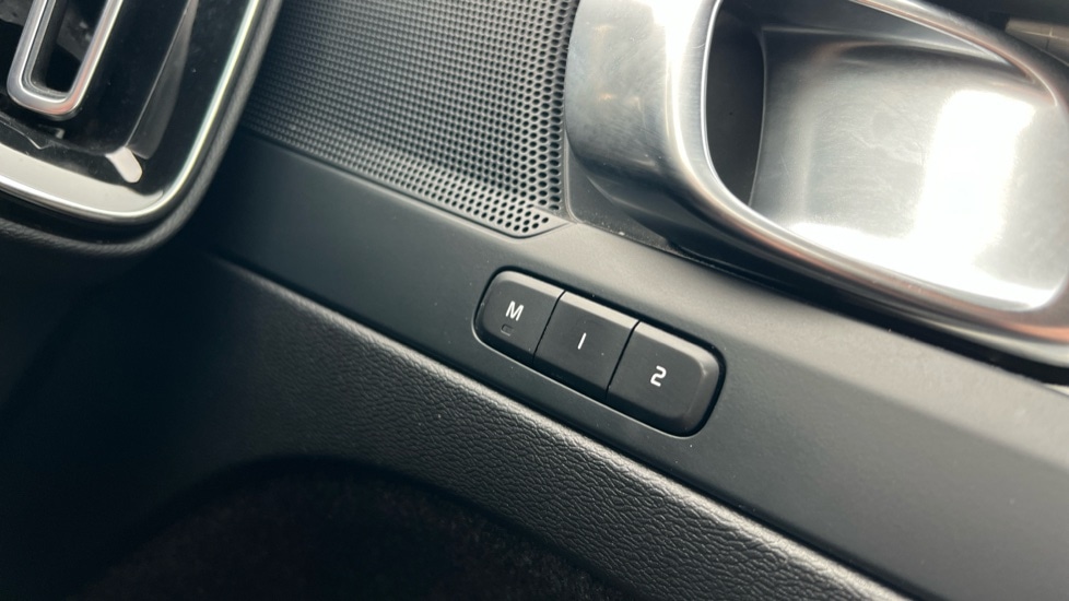 Used Volvo XC40 2022 for sale - 76415145: Photo 48