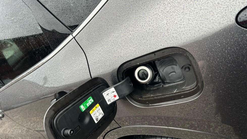 Used Ford Kuga 2023 for sale - 76434812: Photo 21