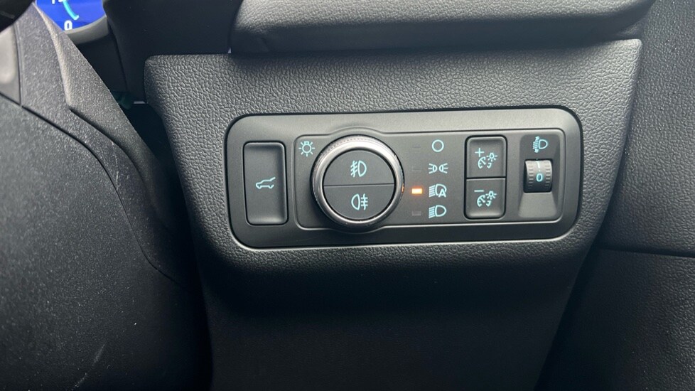 Used Ford Kuga 2023 for sale - 76434812: Photo 51