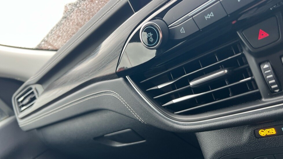 Used Ford Kuga 2023 for sale - 76434812: Photo 53