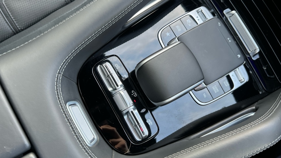 Used Mercedes-Benz GLE 2023 for sale - 76597920: Photo 35