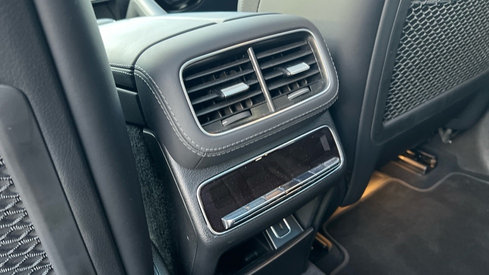 Used Mercedes-Benz GLE 2023 for sale - 76597920: Photo 36