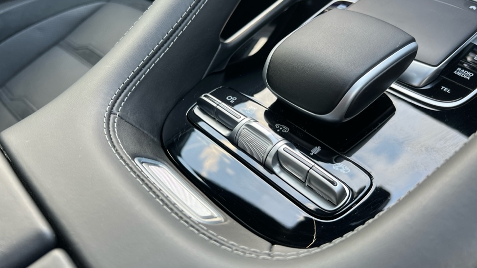 Used Mercedes-Benz GLE 2023 for sale - 76597920: Photo 64