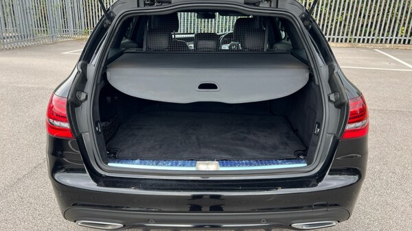 Used Mercedes-Benz C-Class 2021 for sale - 76203772: Photo 18