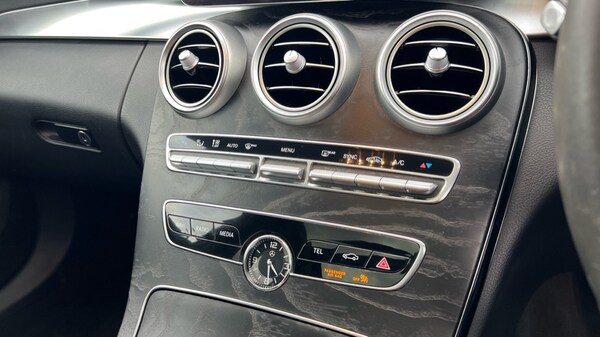 Used Mercedes-Benz C-Class 2021 for sale - 76203772: Photo 35