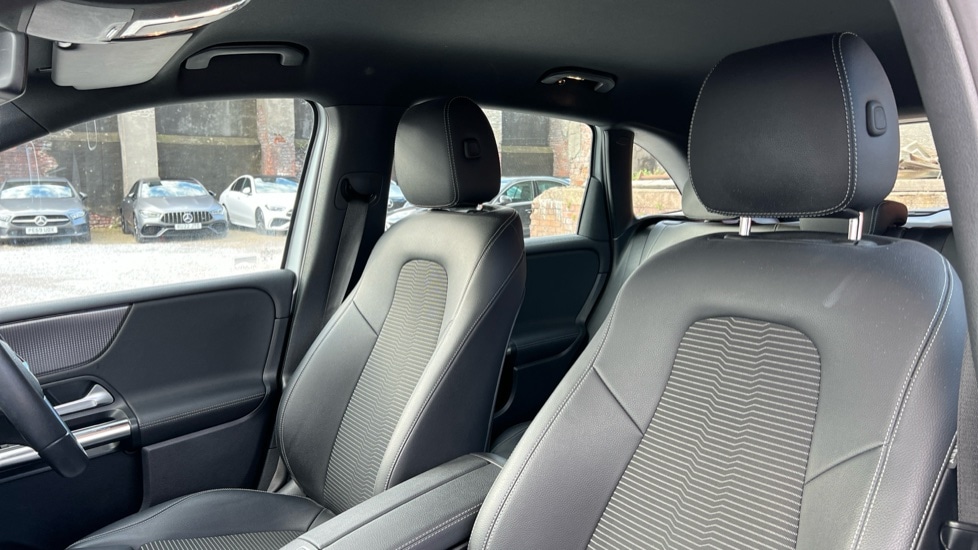 Used Mercedes-Benz B Class 2019 for sale - 76328362: Photo 14