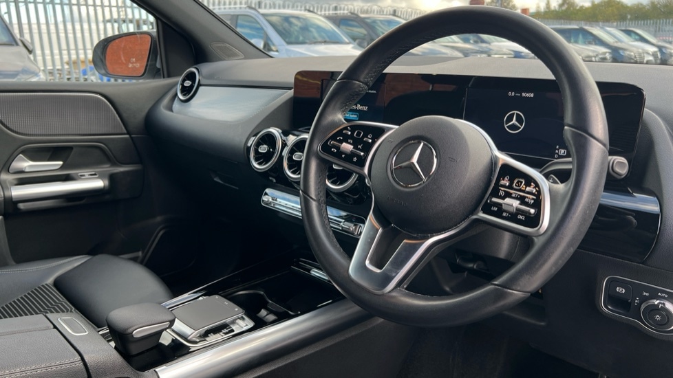 Used Mercedes-Benz B Class 2019 for sale - 76328362: Photo 3
