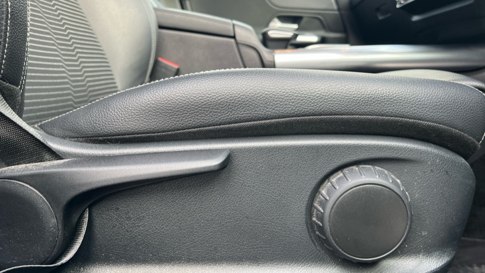 Used Mercedes-Benz B Class 2019 for sale - 76328362: Photo 39