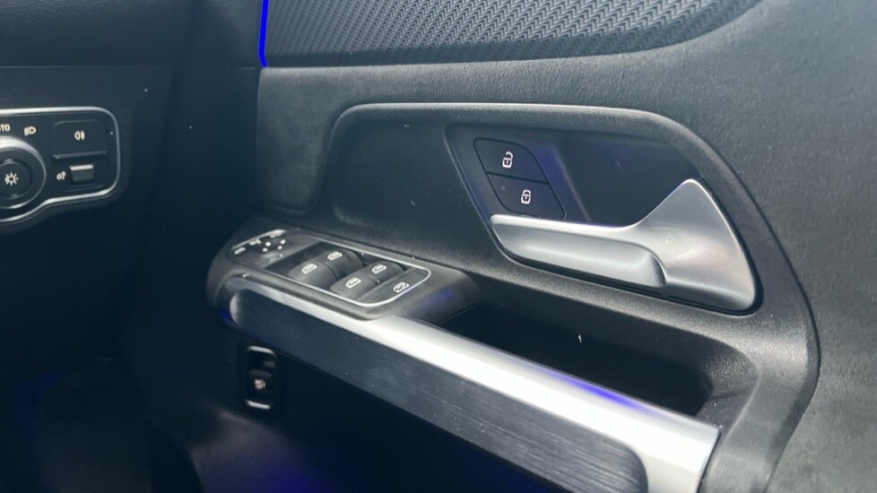 Used Mercedes-Benz GLB 2024 for sale - 76466462: Photo 45