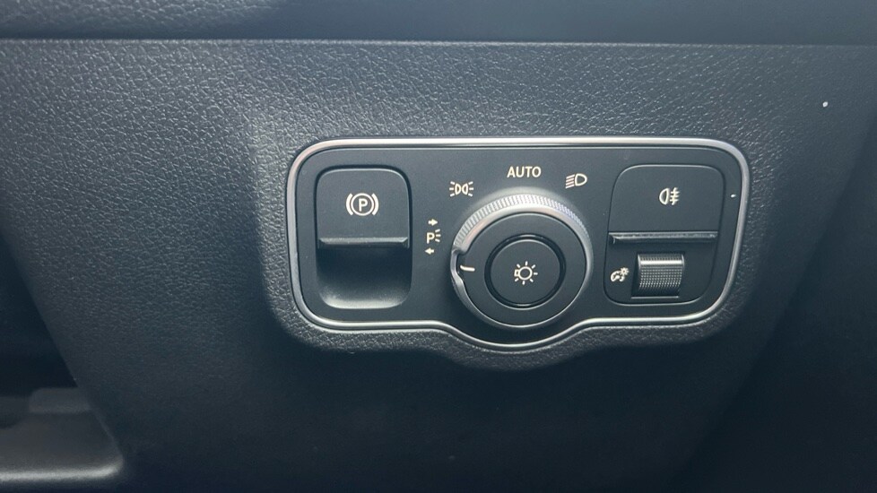 Used Mercedes-Benz GLB 2024 for sale - 76466462: Photo 48