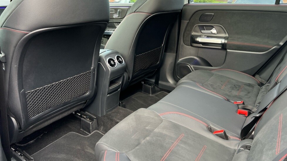 Used Mercedes-Benz GLB 2024 for sale - 76086820: Photo 24