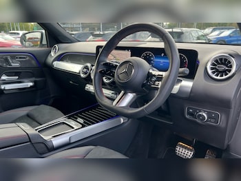 Used Mercedes-Benz GLB 2024 for sale - 76086820: Photo 3