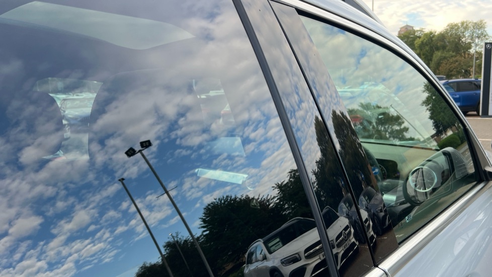 Used Mercedes-Benz GLB 2024 for sale - 76086820: Photo 48