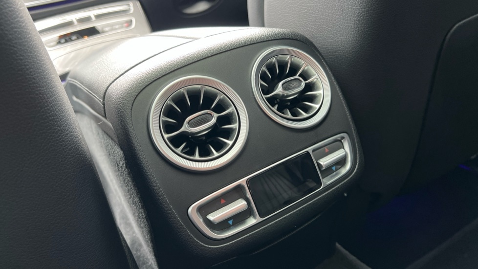 Used Mercedes-Benz E Class 2021 for sale - 76328070: Photo 36