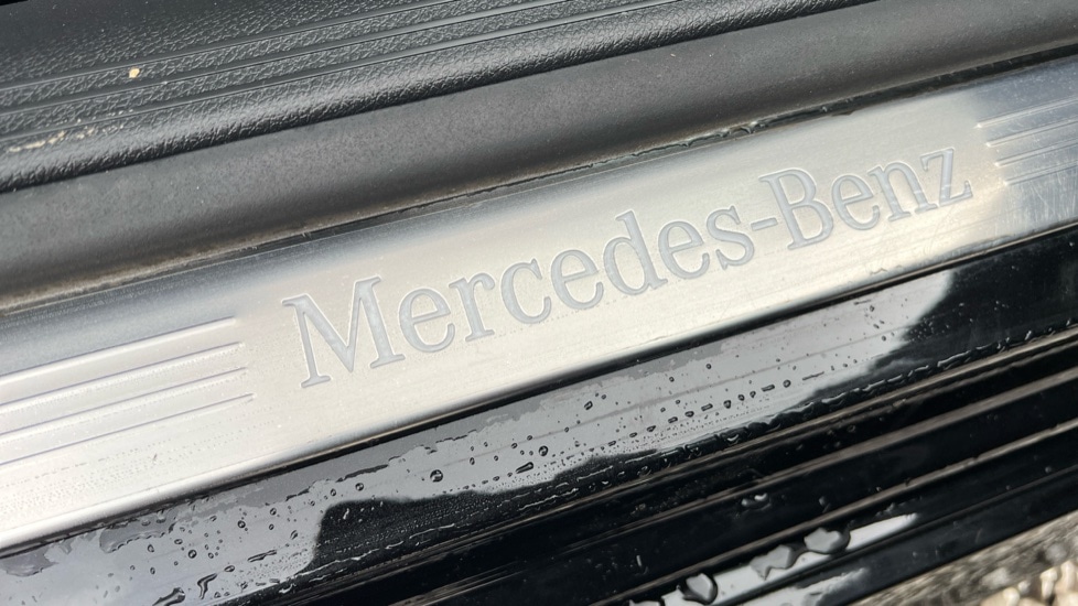Used Mercedes-Benz E Class 2021 for sale - 76328070: Photo 44