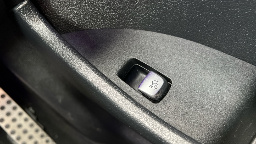 Used Mercedes-Benz E Class 2021 for sale - 76328070: Photo 56