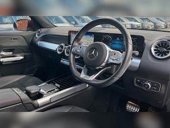 Used Mercedes-Benz EQB 2022 for sale - 76261467: Photo