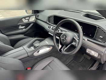 Used Mercedes-Benz GLE 2025 for sale - 76908049: Photo
