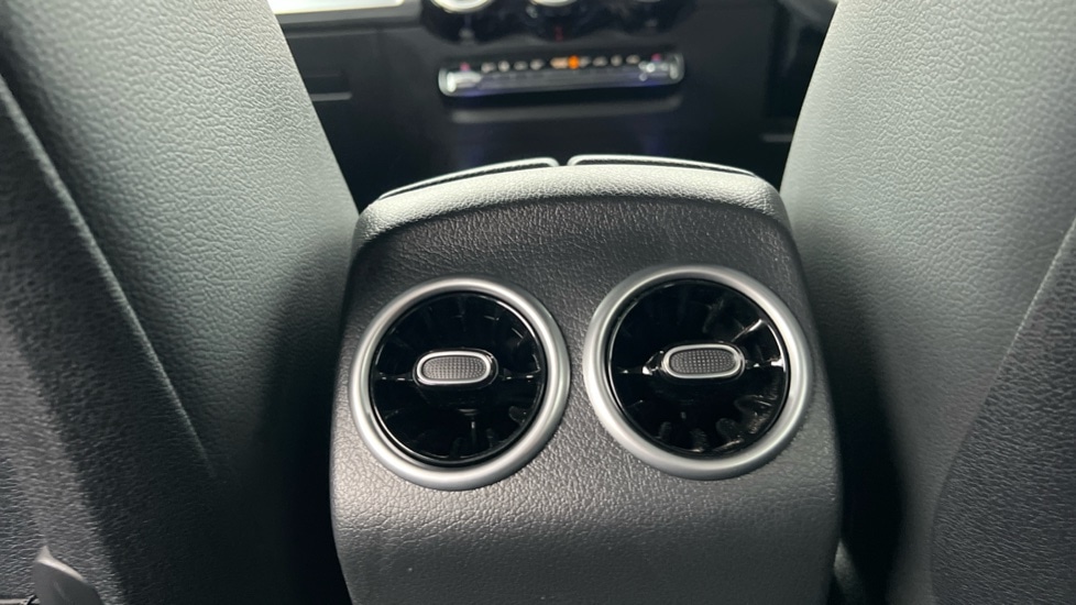 Used Mercedes-Benz GLB 2024 for sale - 77057756: Photo 36