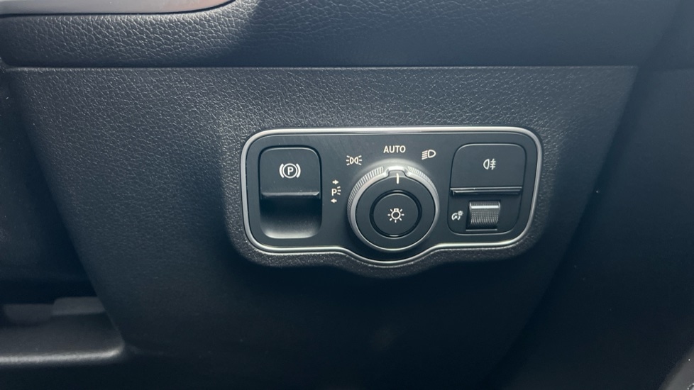 Used Mercedes-Benz GLB 2024 for sale - 77057756: Photo 54