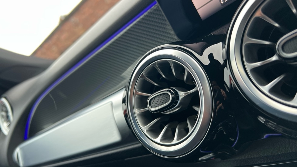 Used Mercedes-Benz GLB 2024 for sale - 77057756: Photo 57